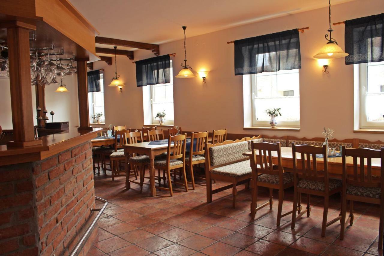 Penzion A Restaurace U Kalendu Strážnice Dış mekan fotoğraf